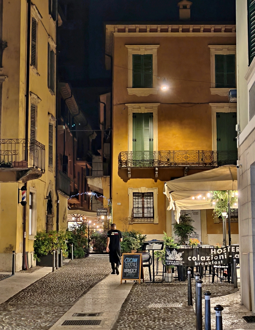 義大利 |多洛米蒂旅程D3_Verona千年競技場欣賞歌劇節。Camping Verona Village - 第135張圖 義大利 |多洛米蒂旅程D3_Verona千年競技場欣賞歌劇節。Camping Verona Village