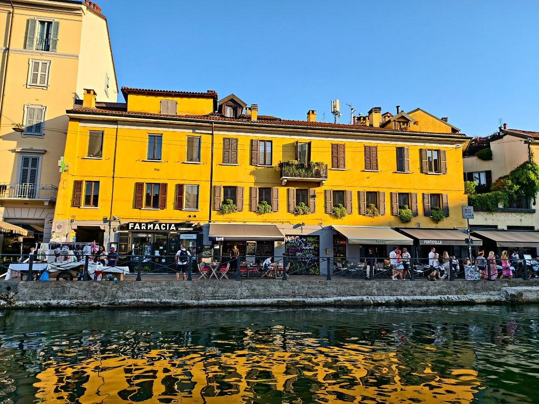 義大利 |多洛米蒂旅程D2-2_米蘭。但丁街。艾曼紐二世迴廊 。Navigli 運河 - 第38張圖 義大利 |多洛米蒂旅程D2-2_米蘭。但丁街。艾曼紐二世迴廊 。Navigli 運河