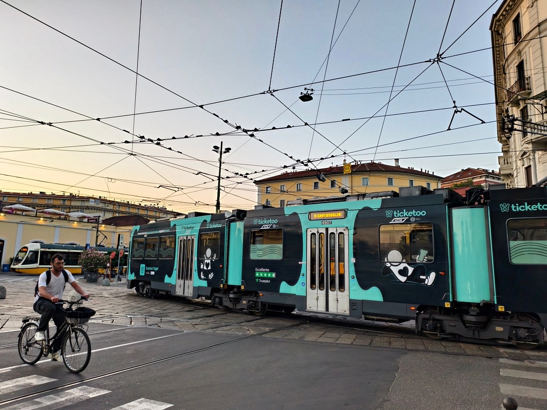 義大利 |多洛米蒂旅程D2-2_米蘭。但丁街。艾曼紐二世迴廊 。Navigli 運河 - 第63張圖 義大利 |多洛米蒂旅程D2-2_米蘭。但丁街。艾曼紐二世迴廊 。Navigli 運河