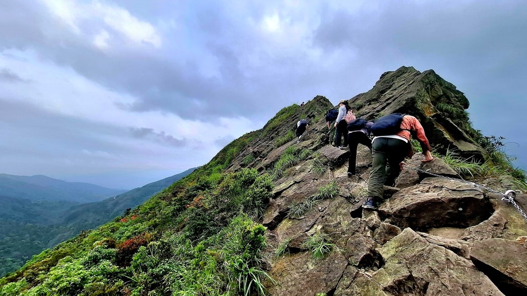 爬山日記｜金瓜石黃金稜線。茶壺山半屏山